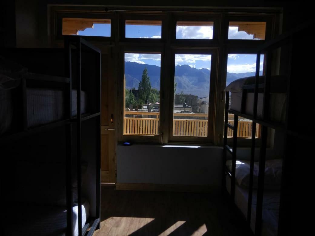 לה Hitchhikers Hostel Ladakh מראה חיצוני תמונה